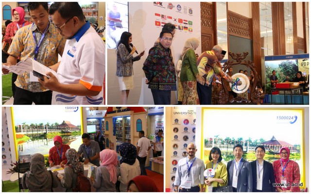 Suasana stan UT dan pameran IIBF 2016 di JCC Jakarta.